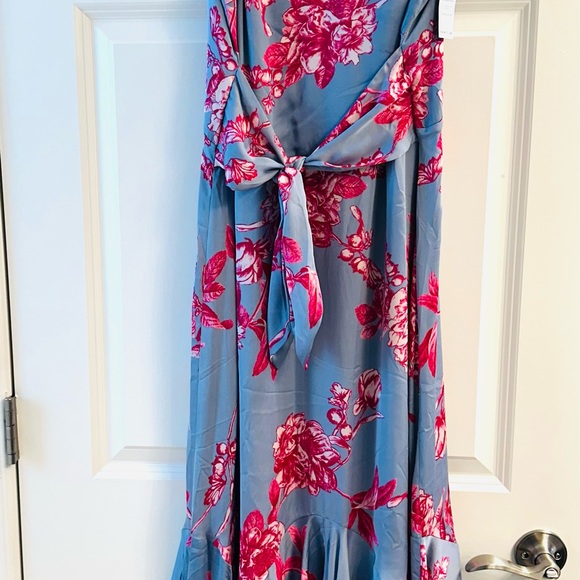 White House Black Market Blue and Pink Floral Maxi Dress - Picture 1 of 5